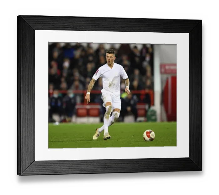 Framed Print : Arsenal's Ben White Faces Nottingham Forest in FA Cup Third Round Clash