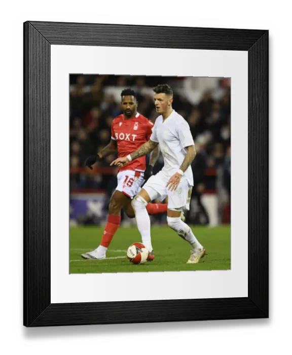 Framed Print : Arsenal's FA Cup Battle: White vs. Cafu - Nottingham Forest Showdown Framed Print : Arsenal's FA Cup Battle: White vs. Cafu - Nottingham Forest Showdown