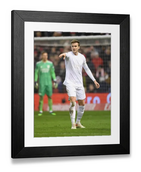 Framed Print : Rob Holding in FA Cup Action: Arsenal vs Nottingham Forest (2021-22)