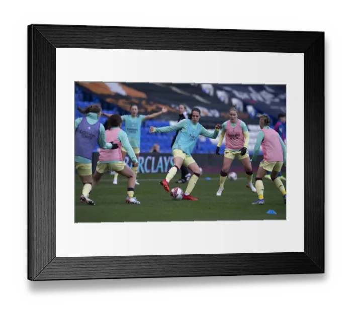 Framed Print : Arsenal Women's Dominance: Triumphing Over Birmingham City in WSL Showdown (09 / 01 / 2022)