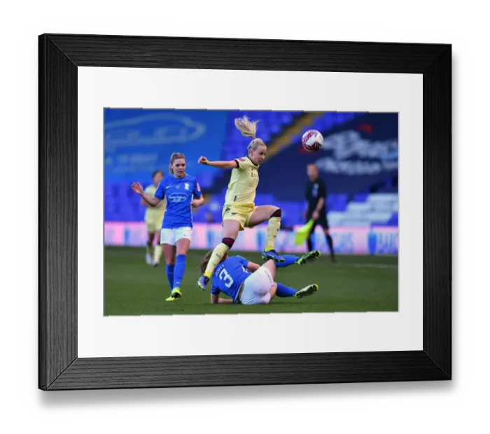 Framed Print : Arsenal Women's Thrilling WSL Victory Over Birmingham City (09 / 01 / 2022)