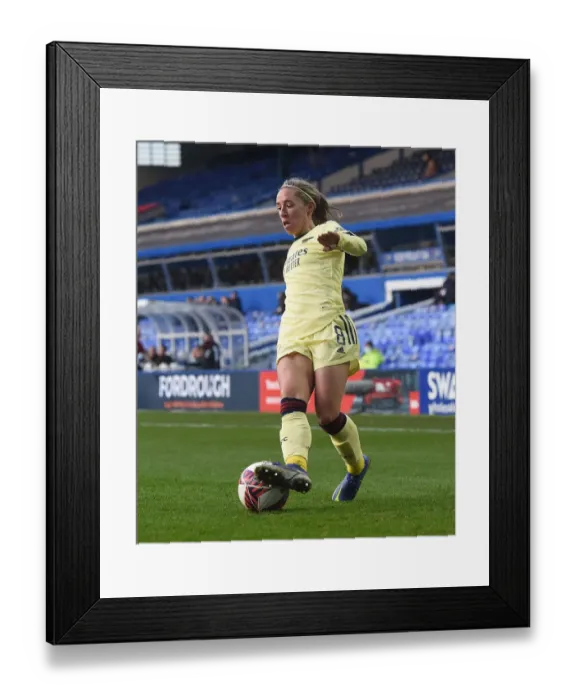 Framed Print : Arsenal Women's Thrilling Victory Over Birmingham City in WSL 1 Clash (09 / 01 / 2022)