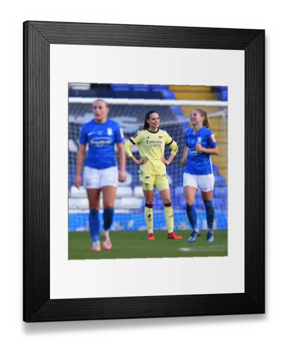 Framed Print : Arsenal Women's Thrilling Victory Over Birmingham City in WSL 1 (09 / 01 / 2022)