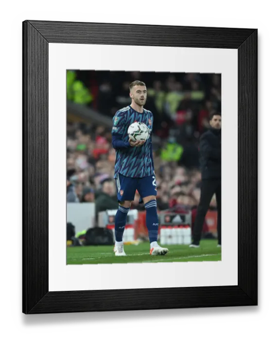 Framed Print : Calum Chambers: Arsenal's Unyielding Defender in Carabao Cup Semi-Final Battle Against Liverpool Framed Print : Calum Chambers: Arsenal's Unyielding Defender in Carabao Cup Semi-Final Battle Against Liverpool