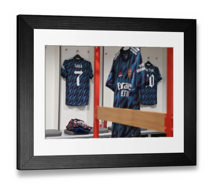 Framed Print : Arsenal's Bukayo Saka's Hanging Shirt in Liverpool's Anfield before Carabao Cup Semi-Final Framed Print : Arsenal's Bukayo Saka's Hanging Shirt in Liverpool's Anfield before Carabao Cup Semi-Final