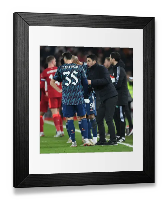 Framed Print : Mikel Arteta and Gabriel Martinelli: Arsenal's Carabao Cup Semi-Final Showdown at Anfield