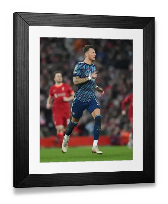 Framed Print : Arsenal's Ben White Gears Up for Carabao Cup Battle Against Liverpool