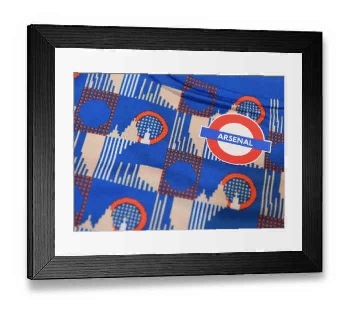Framed Print : Arsenal Players Gear Up for Carabao Cup Clash against Liverpool