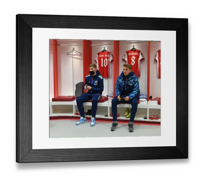 Framed Print : Arsenal's Smith Rowe and Odegaard Prepare for Carabao Cup Showdown against Liverpool