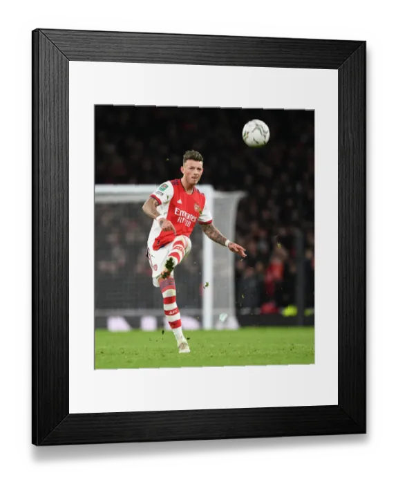 Framed Print : Ben White's Steadfast Performance: Arsenal vs. Liverpool in Carabao Cup Semi-Final Showdown