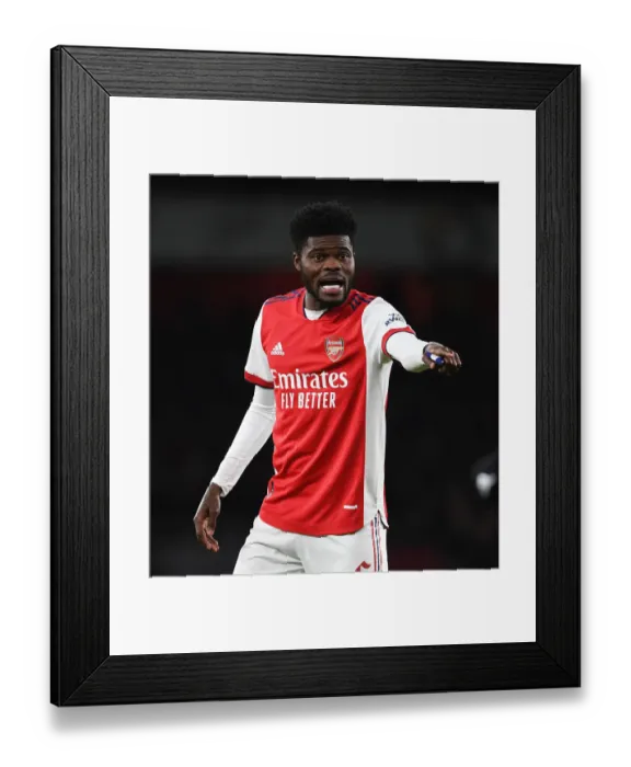 Framed Print : Thomas Partey in Action: Arsenal vs Liverpool Carabao Cup Clash, Emirates Stadium