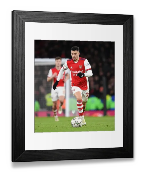 Framed Print : Martinelli's Showdown: Arsenal Forward Faces Liverpool in Carabao Cup Semi-Final Battle