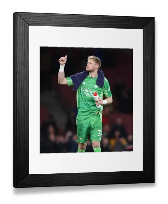 Framed Print : Arsenal's Aaron Ramsdale Celebrates Carabao Cup Semi-Final Victory Over Liverpool