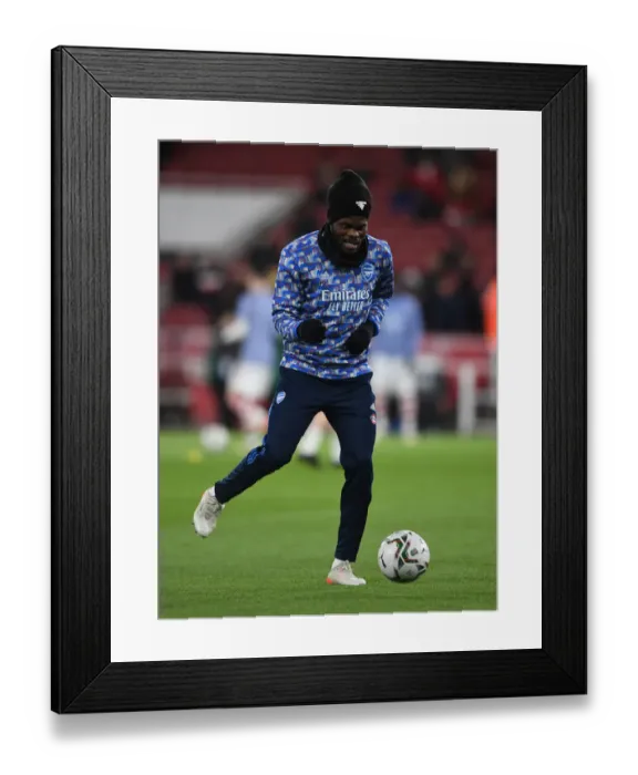 Framed Print : Thomas Partey Gears Up for Arsenal vs. Liverpool Carabao Cup Showdown