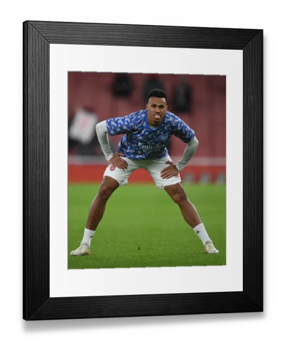 Framed Print : Arsenal's Gabriel Magalhaes Awaits Liverpool in Carabao Cup Semi-Final Showdown