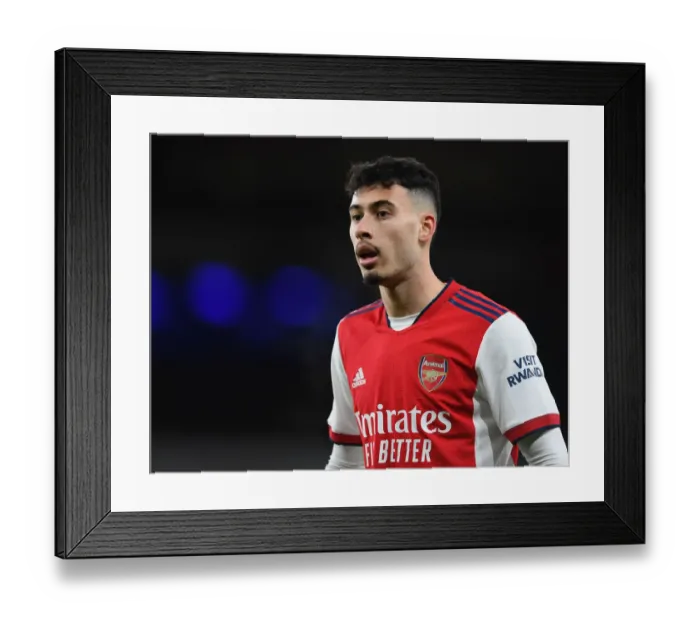 Framed Print : Gabriel Martinelli Gears Up: Arsenal's Star Prepares for Carabao Cup Clash Against Liverpool