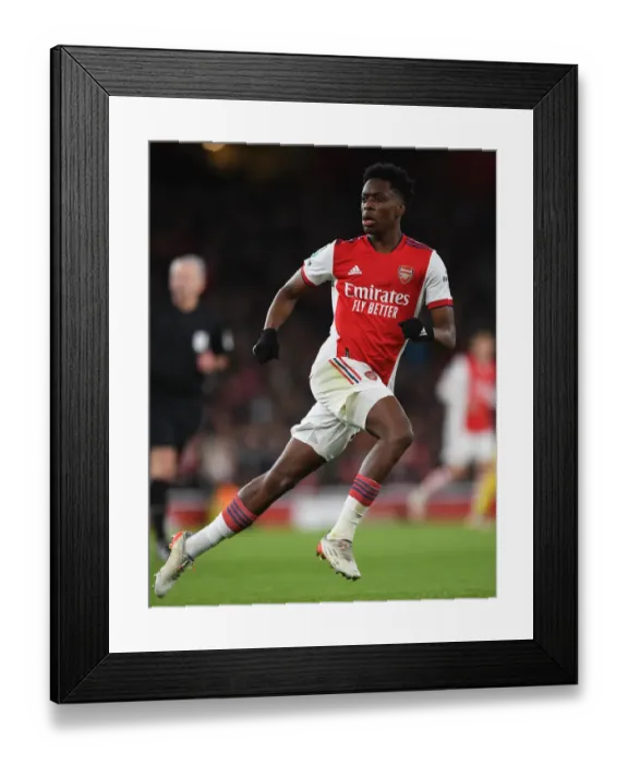 Framed Print : Arsenal's Albert Sambi Lokonga Goes Head-to-Head with Liverpool in Carabao Cup Semi-Final Showdown