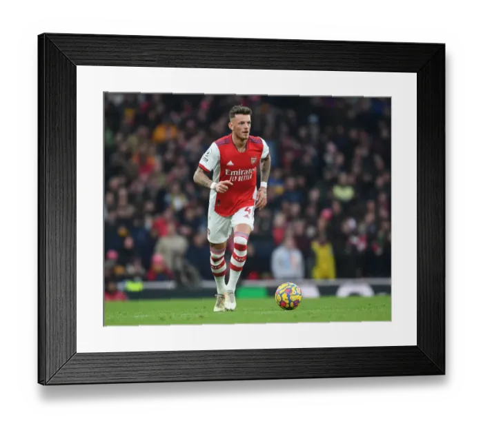 Framed Print : Ben White in Action: Arsenal vs Burnley, Premier League 2021-22 Framed Print : Ben White in Action: Arsenal vs Burnley, Premier League 2021-22