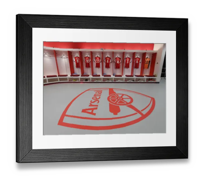 Framed Print : Arsenal Changing Room: Pre-Match Focus before Arsenal vs Burnley (Premier League 2021-22) Framed Print : Arsenal Changing Room: Pre-Match Focus before Arsenal vs Burnley (Premier League 2021-22)