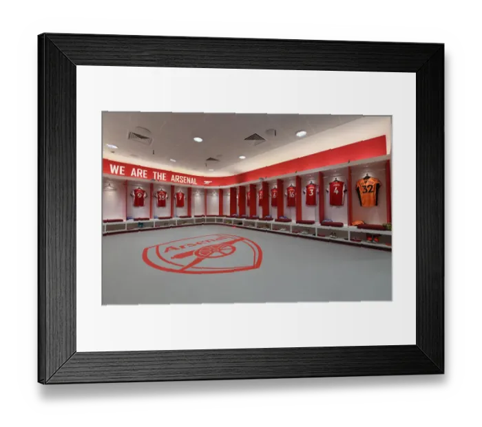 Framed Print : Arsenal: Pre-Match Focus in the Changing Room Framed Print : Arsenal: Pre-Match Focus in the Changing Room