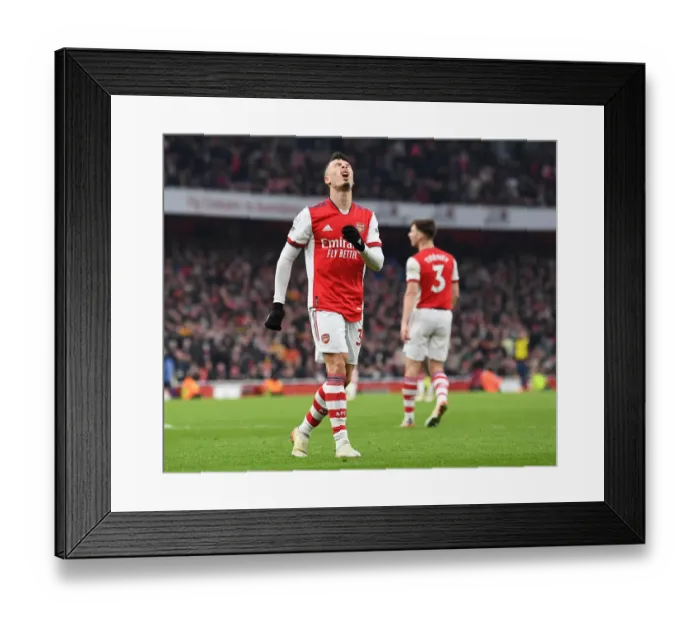 Framed Print : Martinelli Shines: Arsenal's Premier League Victory Over Burnley (2021-22) Framed Print : Martinelli Shines: Arsenal's Premier League Victory Over Burnley (2021-22)