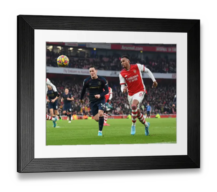 Framed Print : Intense Face-Off: Magalhaes vs. Roberts - Arsenal's Battle Against Burnley Framed Print : Intense Face-Off: Magalhaes vs. Roberts - Arsenal's Battle Against Burnley