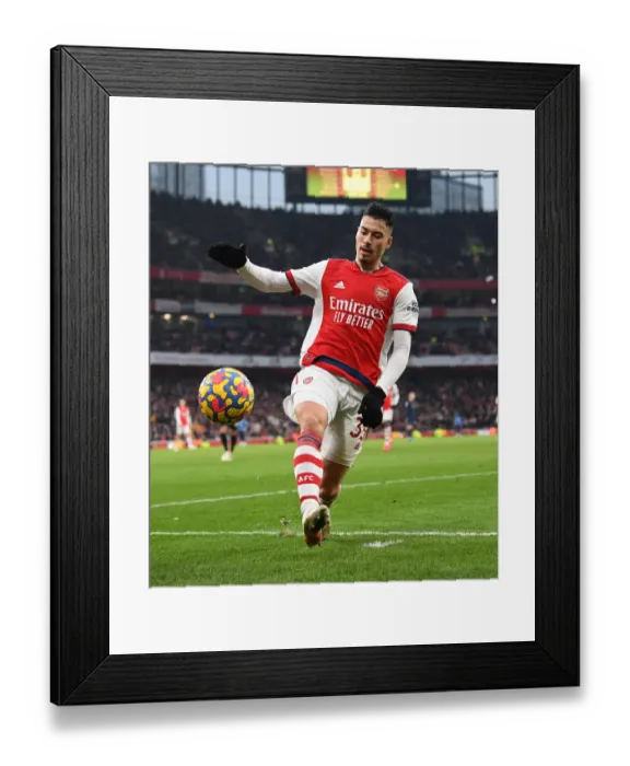 Framed Print : Martinelli's Brilliance: Arsenal's Premier League Triumph Over Burnley (2021-22)