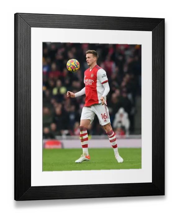 Framed Print : Rob Holding in Action: Arsenal vs. Burnley, Premier League 2021-22 Framed Print : Rob Holding in Action: Arsenal vs. Burnley, Premier League 2021-22