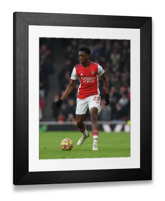 Framed Print : Arsenal's Albert Sambi Lokonga in Action Against Burnley - Premier League 2021-22 Framed Print : Arsenal's Albert Sambi Lokonga in Action Against Burnley - Premier League 2021-22