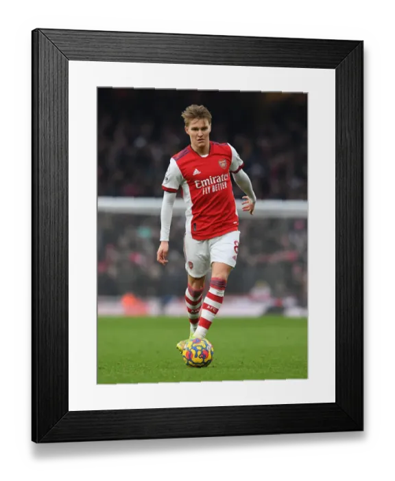 Framed Print : Martin Odegaard in Action: Arsenal vs Burnley, Premier League 2021-22 Framed Print : Martin Odegaard in Action: Arsenal vs Burnley, Premier League 2021-22