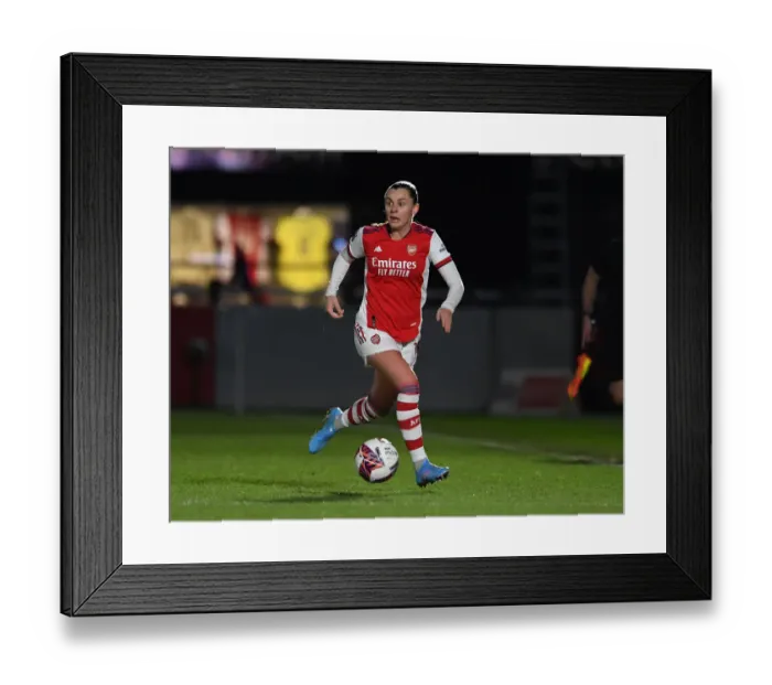 Framed Print : Arsenal Women vs Brighton Hove Albion: FA WSL Clash at Meadow Park