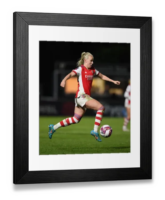Framed Print : Beth Mead's Brilliant Performance: Arsenal Women Triumph Over Brighton Hove Albion in FA WSL Clash