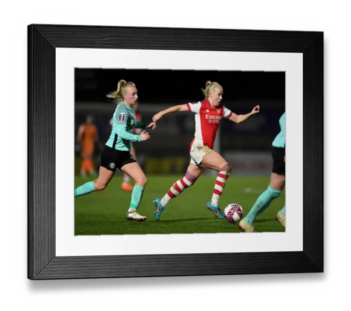Framed Print : Arsenal's Beth Mead Faces Off Against Brighton's Inessa Kaagman in FA WSL Showdown Framed Print : Arsenal's Beth Mead Faces Off Against Brighton's Inessa Kaagman in FA WSL Showdown