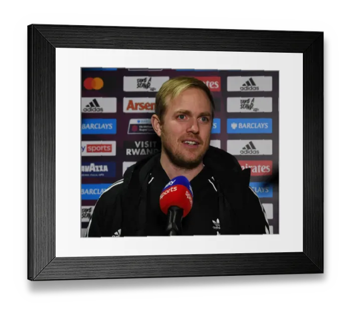 Framed Print : Arsenal Women vs Brighton Hove Albion Women: Jonas Eidevall's Pre-Match Focus, FA WSL (2021-22)