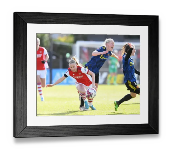 Framed Print : FA WSL Showdown: Arsenal Women vs Manchester United Women - Mead Tripped by Thorisdottir: A Pivotal Moment in the Match
