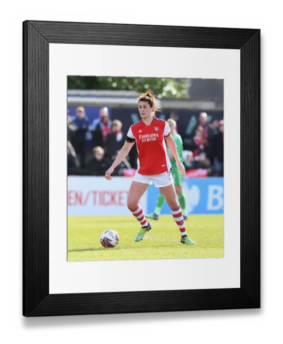 Framed Print : Arsenal's Jennifer Beattie in Action: FA WSL 2021-22 - Arsenal Women vs Manchester United Women