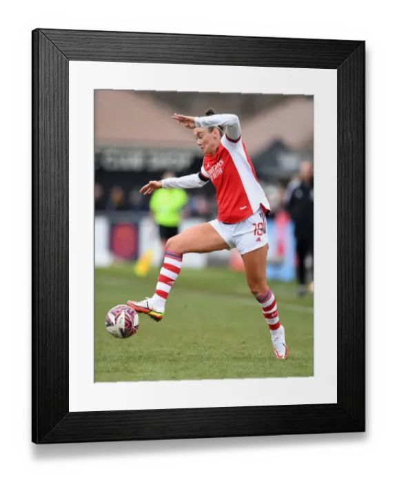 Framed Print : Arsenal's Caitlin Foord in Action Against Manchester United Women - FA WSL 2021-22