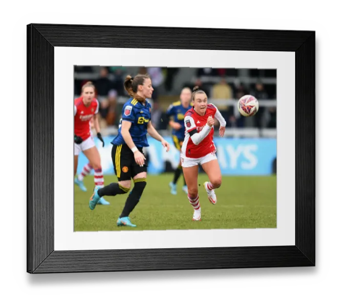 Framed Print : Arsenal vs Manchester United: A Tight Battle in FA WSL (February 2022) Framed Print : Arsenal vs Manchester United: A Tight Battle in FA WSL (February 2022)