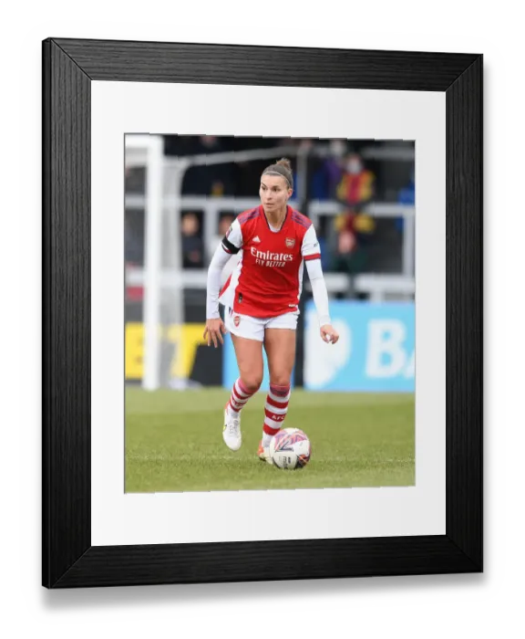Framed Print : Steph Catley in Action: Arsenal Women vs Manchester United Women - Barclays FA WSL Clash