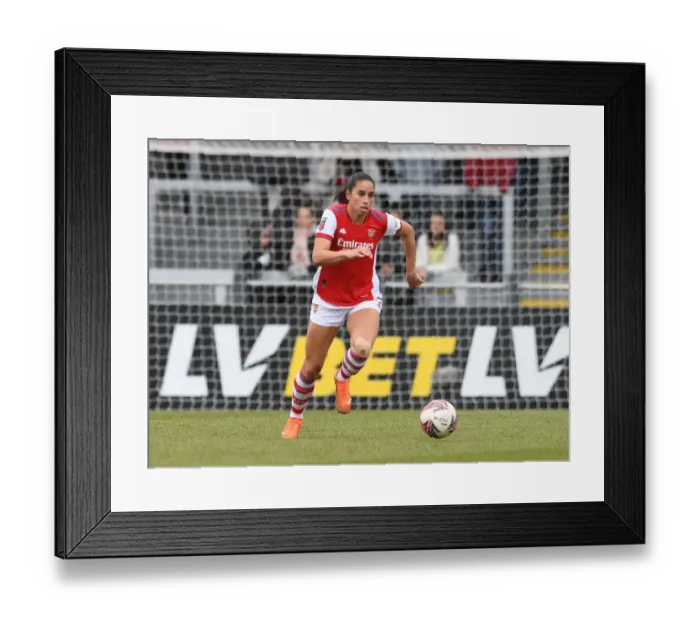 Framed Print : Arsenal's Rafaelle Souza in Action: Arsenal Women vs Manchester United Women, FA Womens Super League 2021-22 Framed Print : Arsenal's Rafaelle Souza in Action: Arsenal Women vs Manchester United Women, FA Womens Super League 2021-22