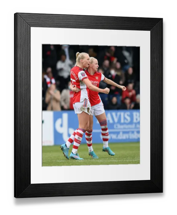 Framed Print : Arsenal Women's Super League Victory: Blackstenius and Mead Celebrate Goal Against Manchester United