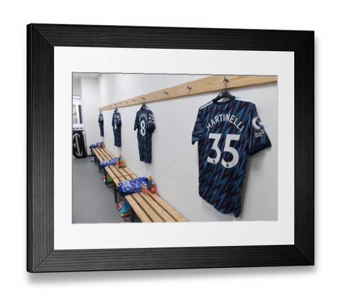 Framed Print : Arsenal's Gabriel Martinelli: Pre-Match Routine at Wolverhampton Wanderers Molineux