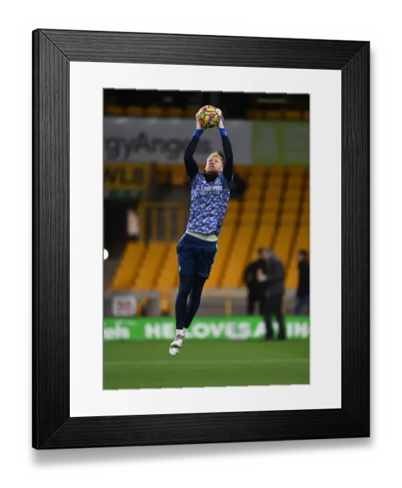 Framed Print : Arsenal's Aaron Ramsdale Faces Off in Premier League Battle Against Wolverhampton Wanderers Framed Print : Arsenal's Aaron Ramsdale Faces Off in Premier League Battle Against Wolverhampton Wanderers