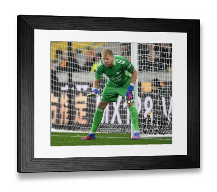 Framed Print : Arsenal's Ramsdale Stands Firm: Battle Against Wolverhampton Wanderers in Premier League