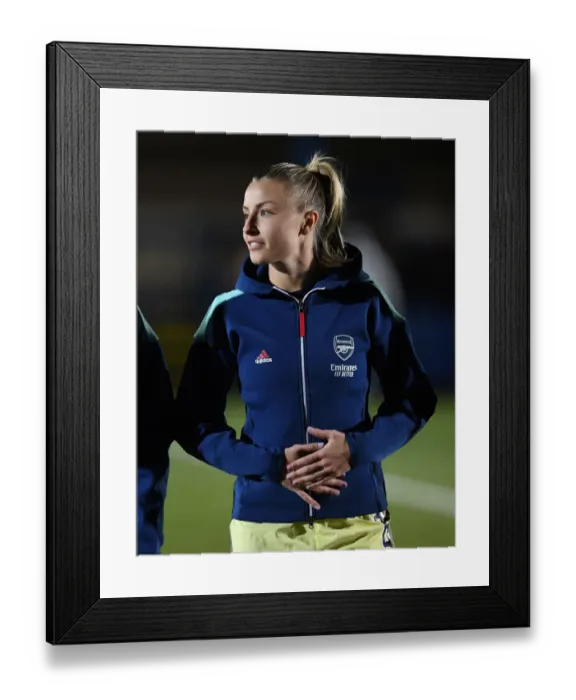 Framed Print : Arsenal's Leah Williamson Gears Up for Chelsea Women Showdown in FA WSL