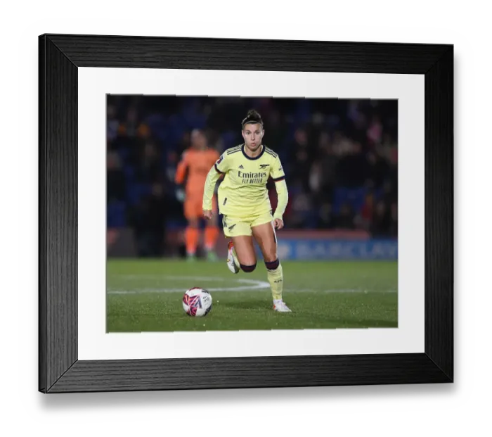 Framed Print : Steph Catley in Action: Chelsea Women vs. Arsenal Women, FA WSL 2021-22 Framed Print : Steph Catley in Action: Chelsea Women vs. Arsenal Women, FA WSL 2021-22