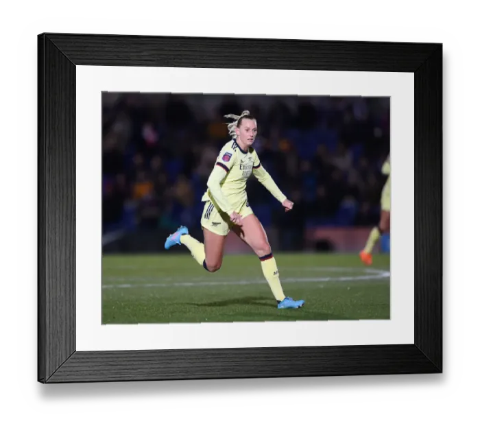 Framed Print : Stina Blackstenius in Action: Chelsea Women vs. Arsenal Women, FA WSL 2021-22 Framed Print : Stina Blackstenius in Action: Chelsea Women vs. Arsenal Women, FA WSL 2021-22