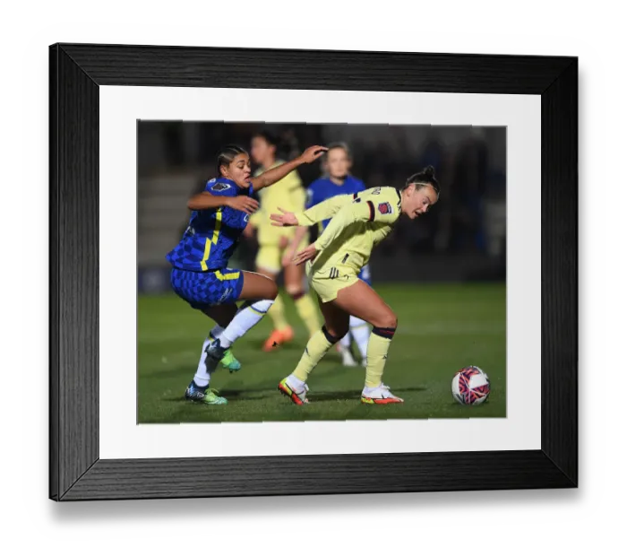 Framed Print : Caitlin Foord vs. Jess Carter: Battle at the Barclays FA WSL as Arsenal Face Chelsea Women Framed Print : Caitlin Foord vs. Jess Carter: Battle at the Barclays FA WSL as Arsenal Face Chelsea Women