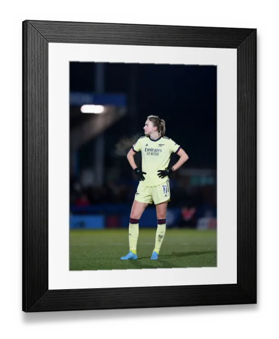 Framed Print : Clash of Titans: Vivianne Miedema in Action - Chelsea Women vs Arsenal Women, FA WSL 2021-22