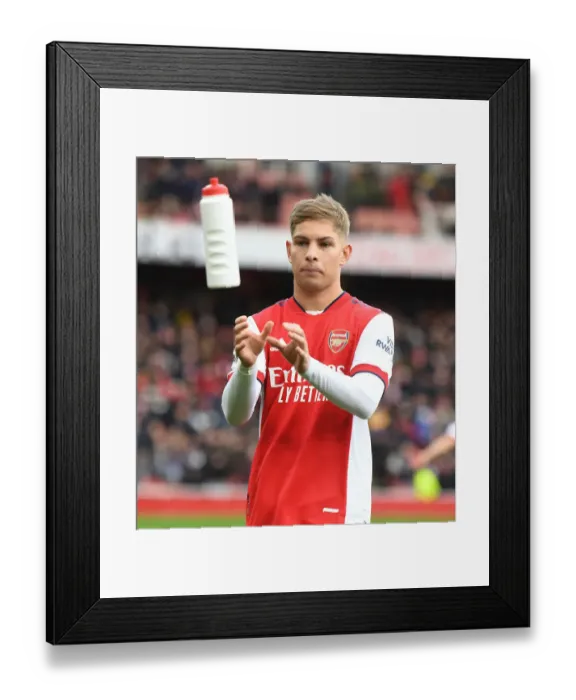 Framed Print : Emile Smith Rowe's Brilliant Performance: Arsenal's Victory Over Brentford in the Premier League Framed Print : Emile Smith Rowe's Brilliant Performance: Arsenal's Victory Over Brentford in the Premier League